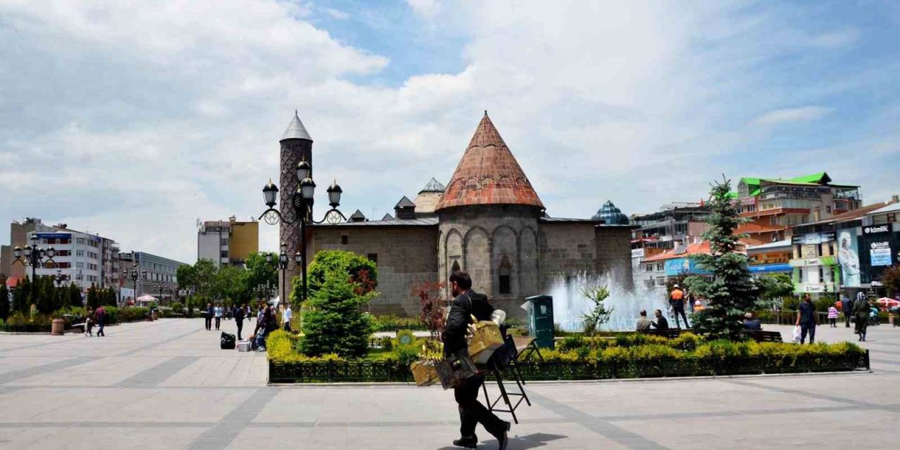 Erzurum’da Termometreler 30 Dereceyi Geçecek