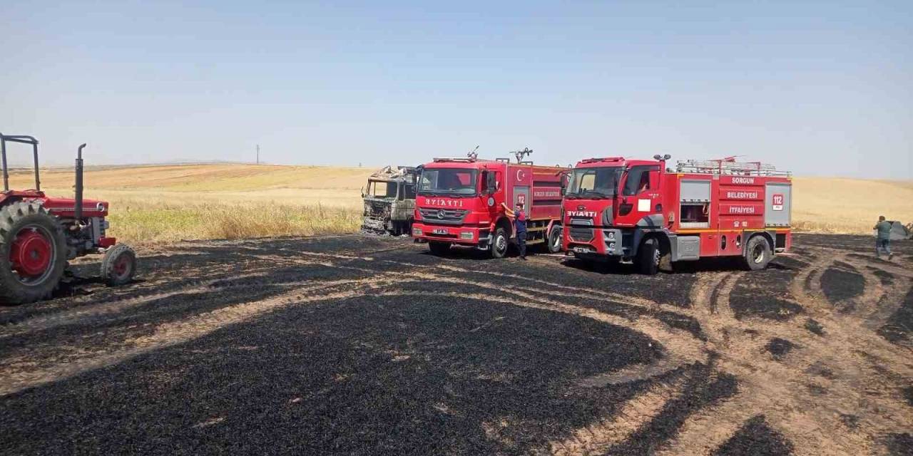 Sorgun’da 200 Dekar Ekili Tarım Arazisi Küle Döndü