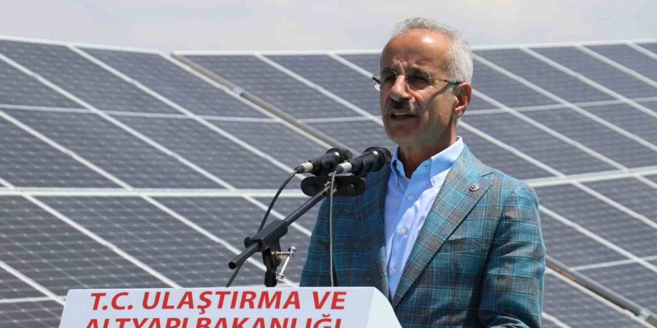 Bakan Uraloğlu: “van’a 37 Milyar 660 Milyon Liranın Üzerinde Harcama Yaptık”