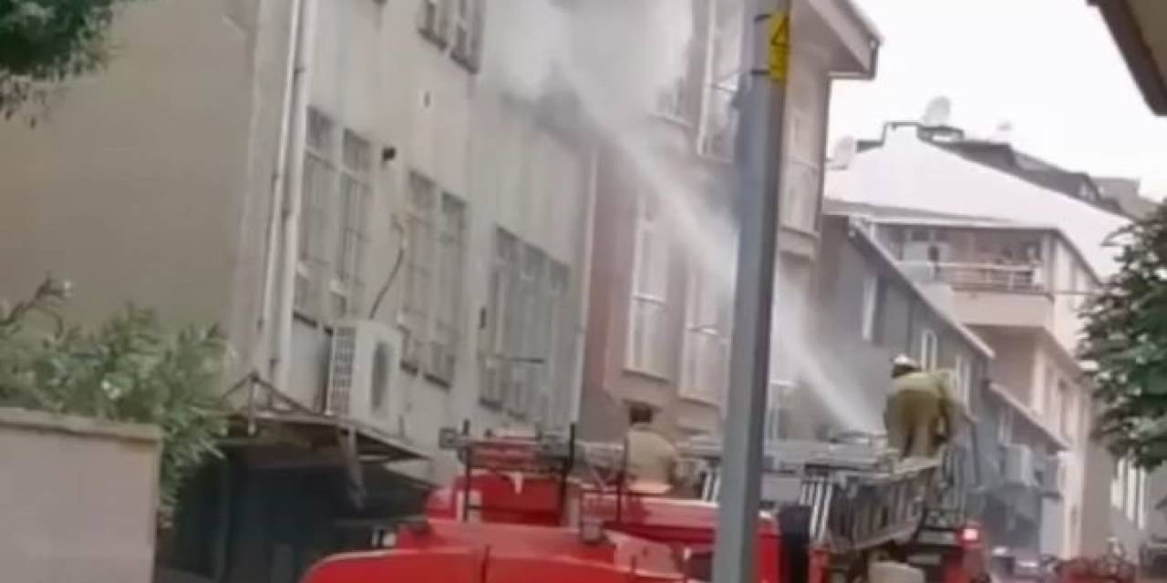 Küçükçekmece’de Korkutan Yangın: 2 Yaralı