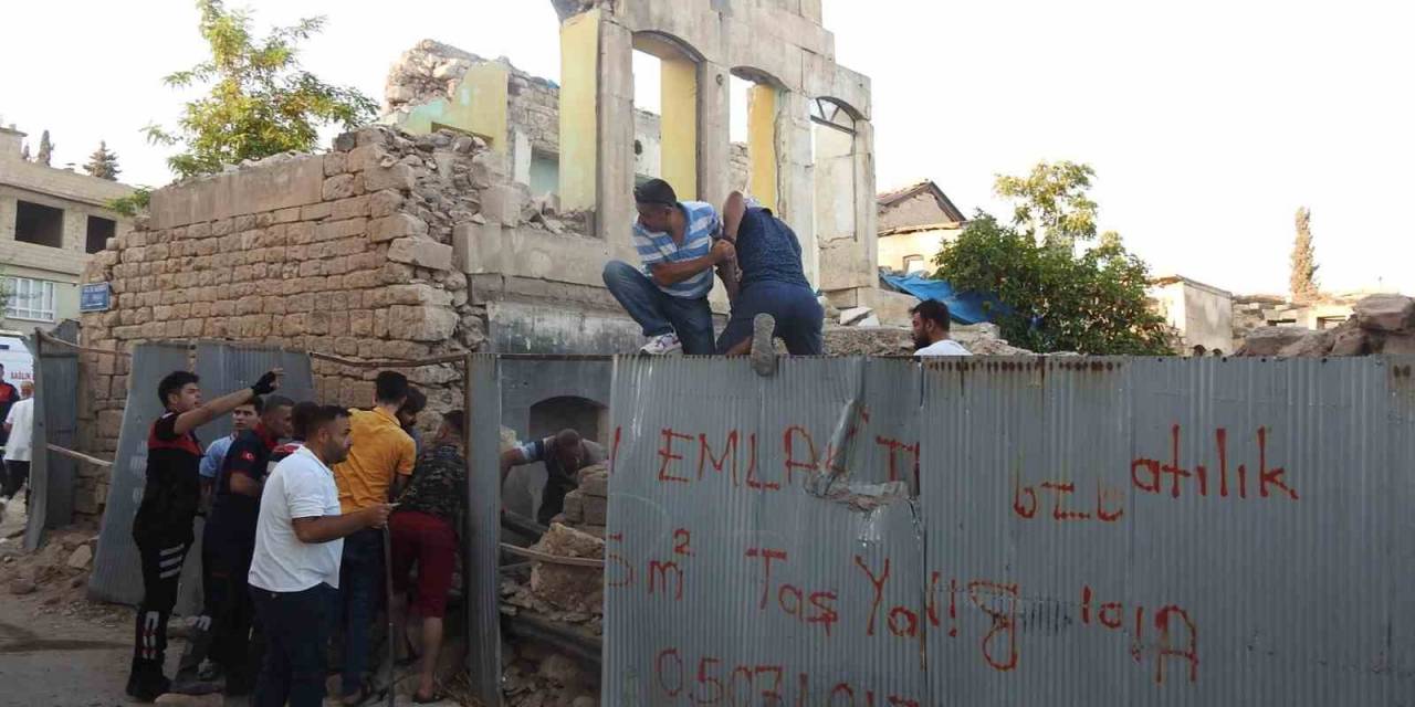 Kilis Valiliğinden Metruk Binadaki Göçükle İlgili Açıklama: "1 Kişi Ağır Yaralandı"