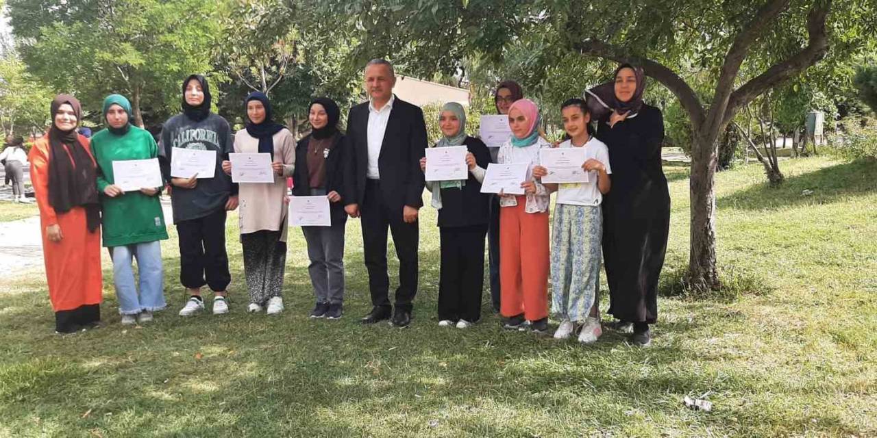 Kur’an-ı Kursu Öğrencilerine Veda Pikniği