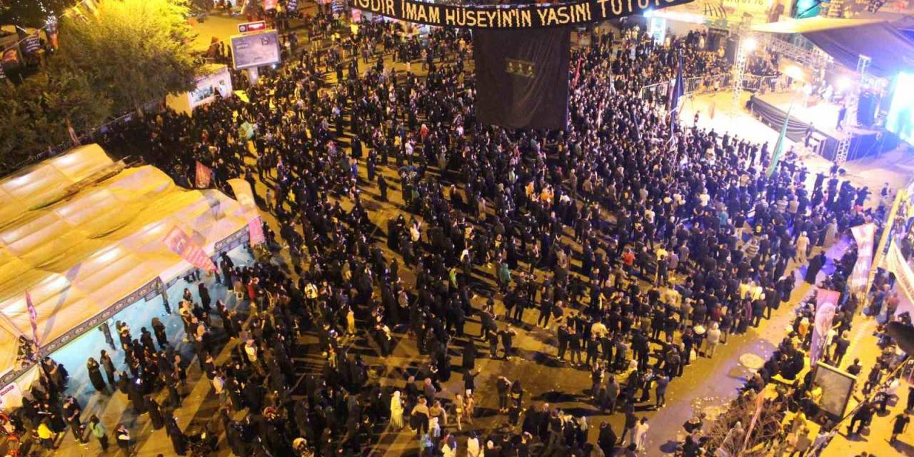 Iğdır’da Tasua Gecesi Programı Düzenlendi