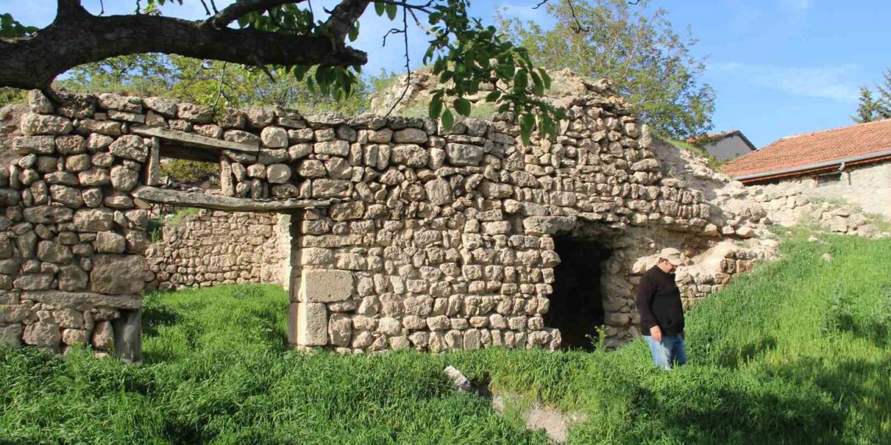Tam Tarihleri Bilinmiyor, Turizme Kazandırılmayı Bekliyor