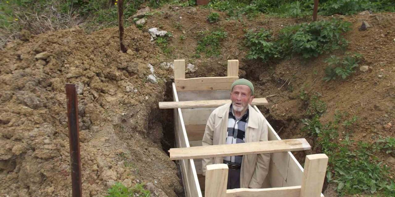 Ölmeden Önce Mezarını Kazan Süleyman Amca, Hayatını Kaybetti