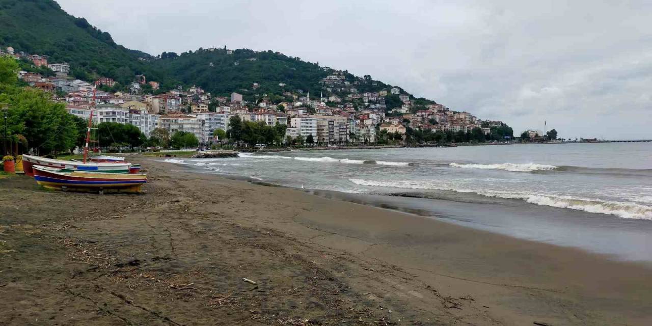 Ordu’da Rip Akıntısı Tehlikesi Nedeniyle Denize Giriş 1 Gün Yasaklandı