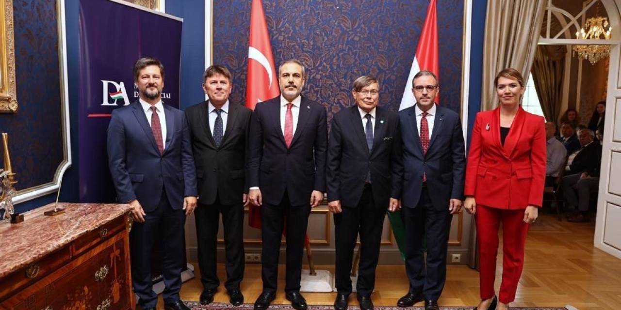 Bakan Fidan, Türk Devletleri Teşkilatı Temsilciliği’ni Ziyaret Etti