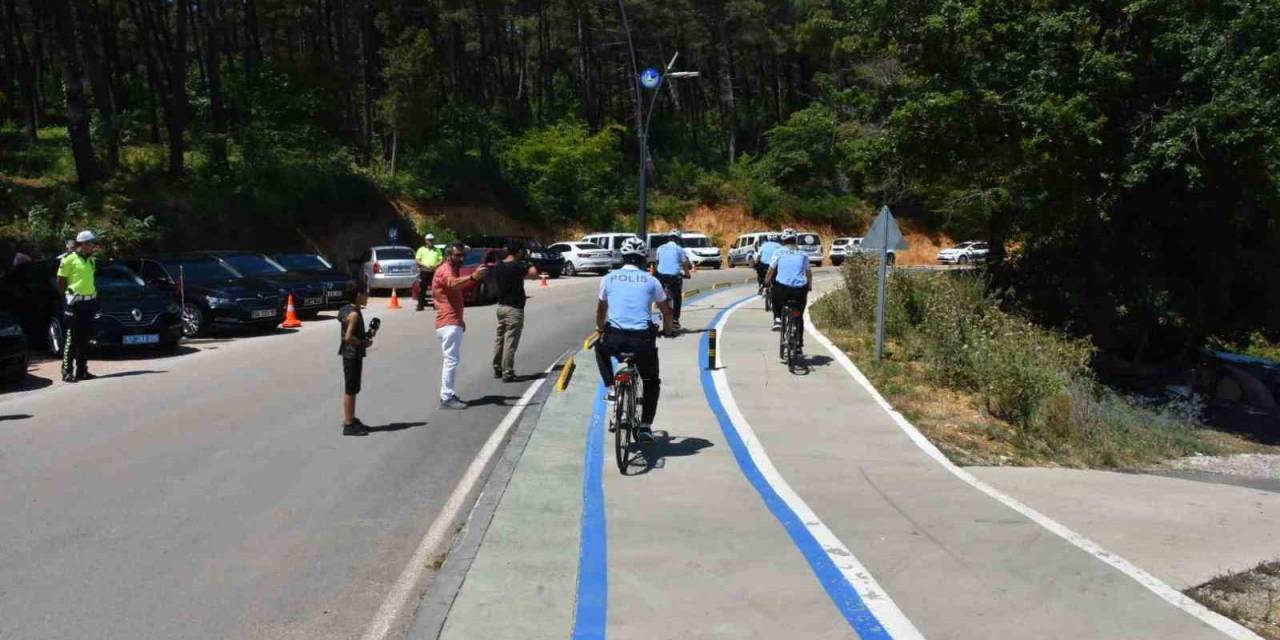 Sinop’ta Bisikletli Polis Timleri Göreve Başladı