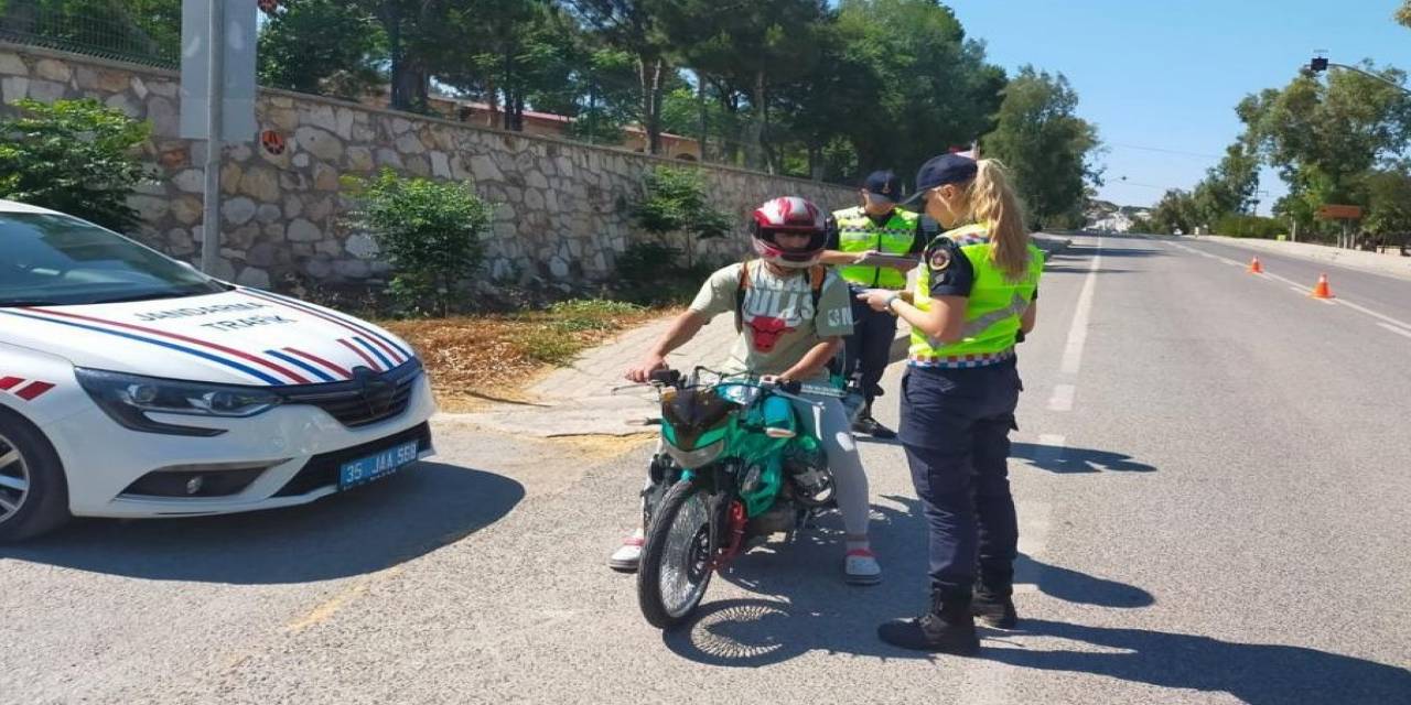 Jandarmadan Hem Denetim, Hem Eğitim