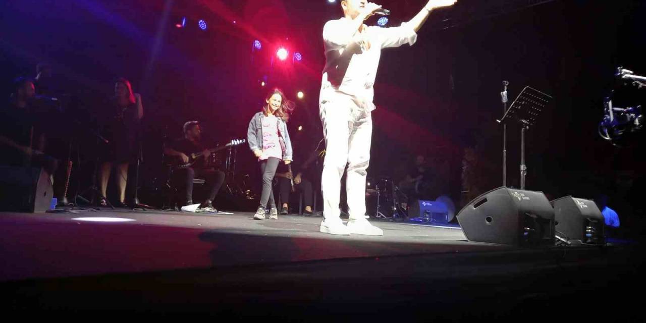 Gediz’de İsmail Özkan Konseri