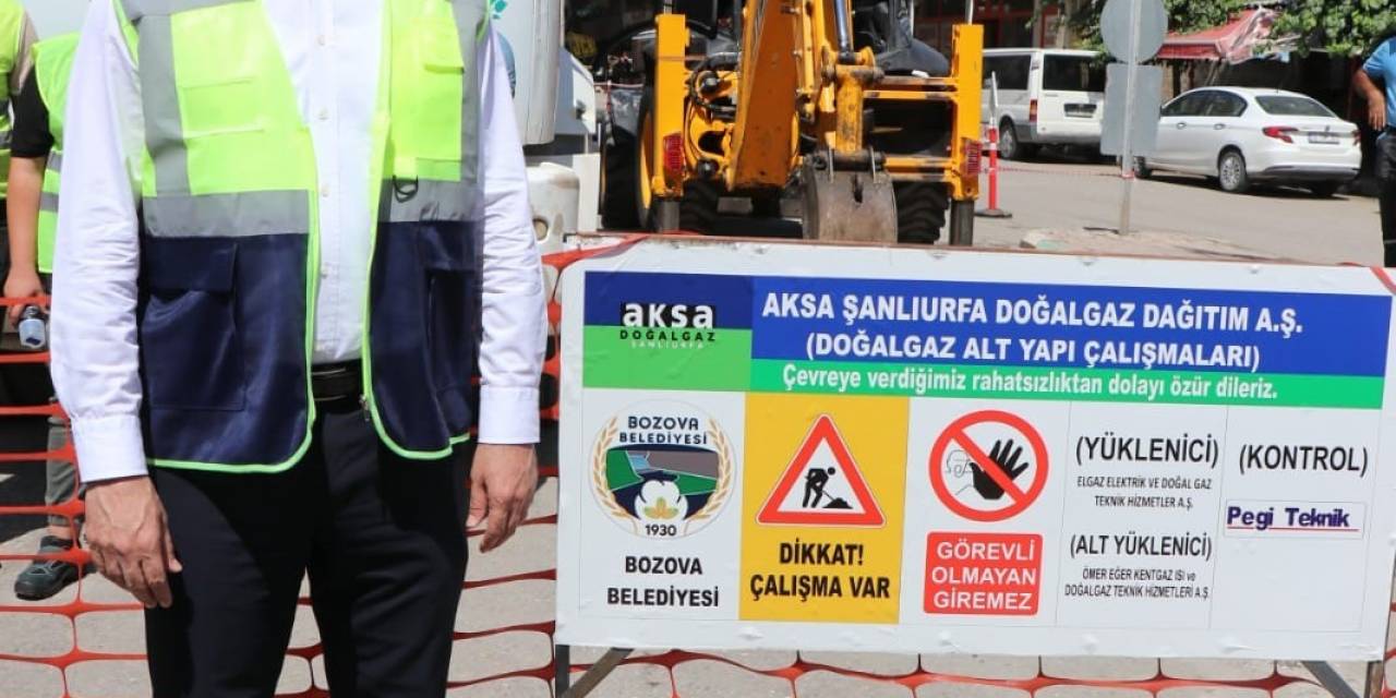 Bozova’da Doğalgaz İçin İlk Kazma Vuruldu