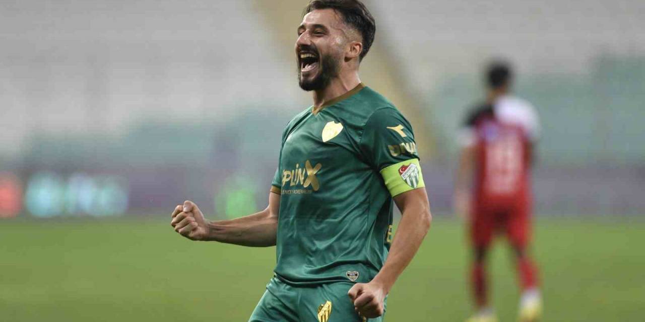 Enver Cenk Şahin: “hoşçakal Bursaspor”