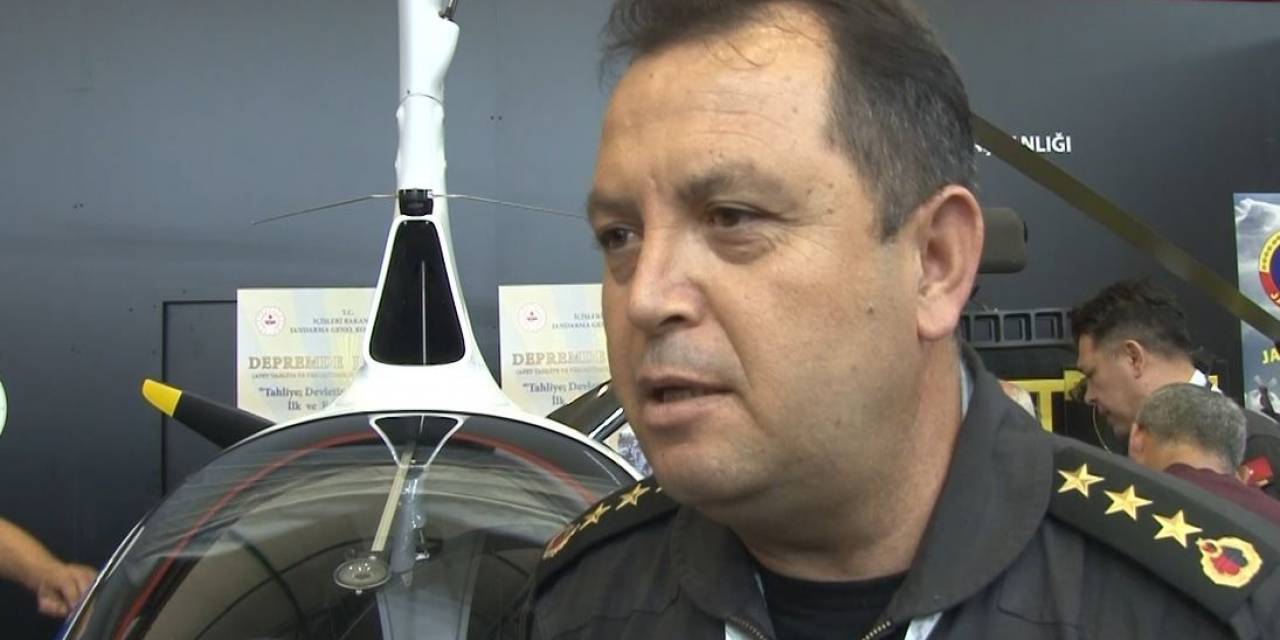 Jandarma Havacılık Başkanlığının Cayrokopter Helikopteri İdef’te Sergilendi