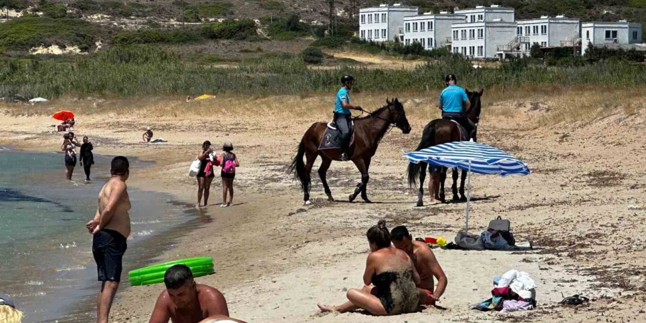 Kuzey Ege’nin Turizm Merkezi Bozcaada’da Atlı Birlikler Göreve Başladı
