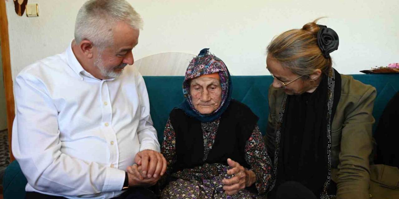 Başkan Başdeğirmen’den, 110 Yaşındaki Aliye Teyzeye Vefa