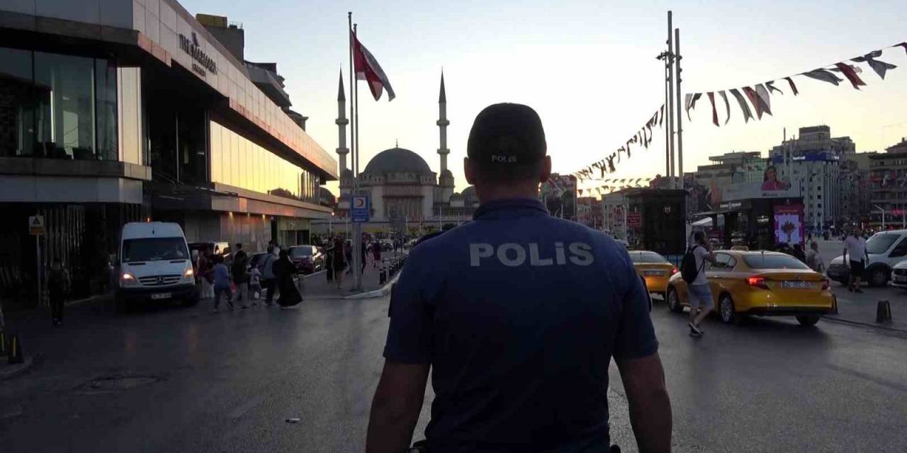 İstanbul’da Huzur Uygulaması: Araçlar Didik Didik Arandı