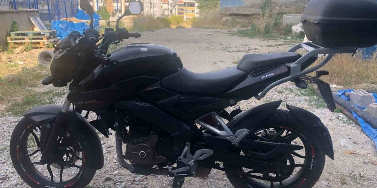 Başkentte Motosiklet Hırsızlığı Güvenlik Kamerasında