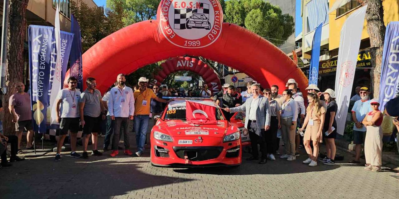 Buharkent Tırmanma Yarışı’nın Sembolik Startı Verildi