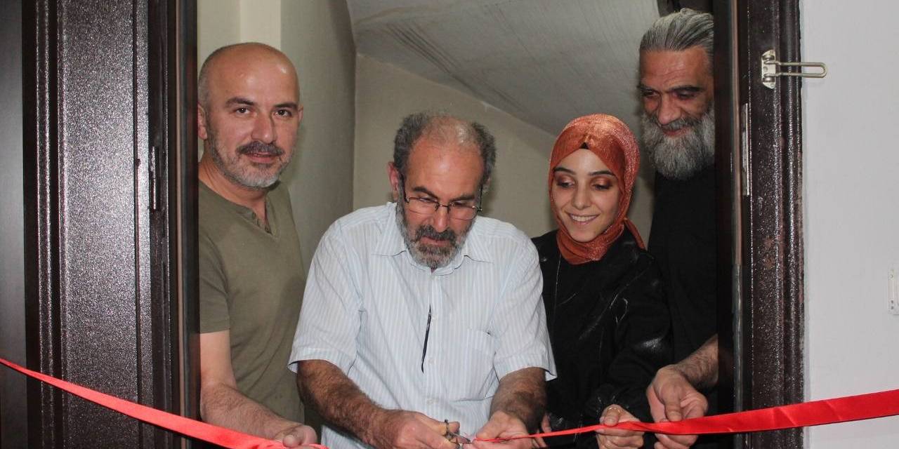 Zorluklarla Öğretmen Olan Genç Eğitimci Kendi Atölyesini Açtı