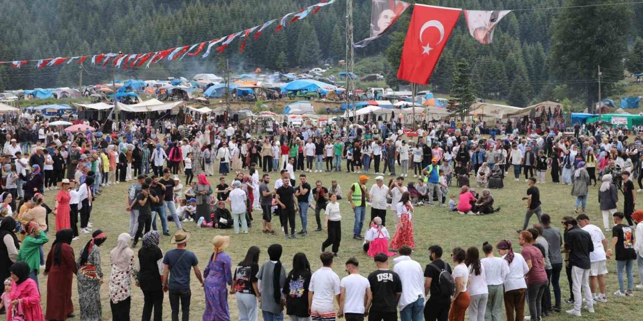 Acelle Yayla Şenlikleri Coşku İle Sürüyor