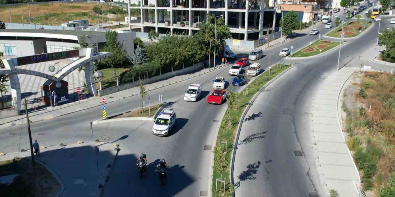 Arnavutköy’de Küçük Çocuğun Hayali Gerçek Oldu, Sünnet Konvoyunda Polis Sürprizi