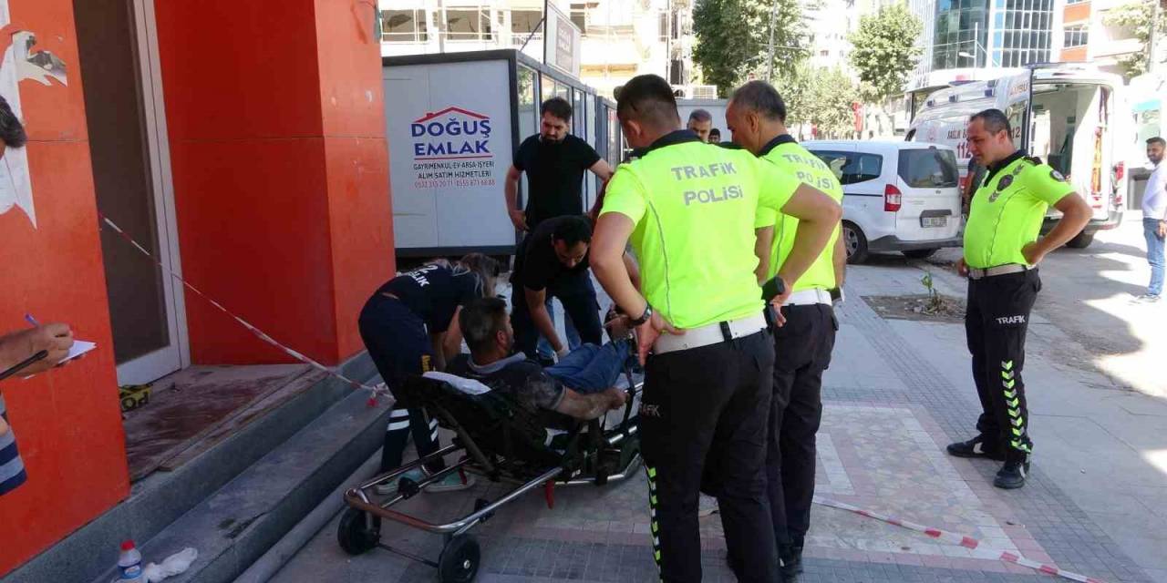 Husumetlisini İş Yerinde Pompalı Tüfekle Vurdu