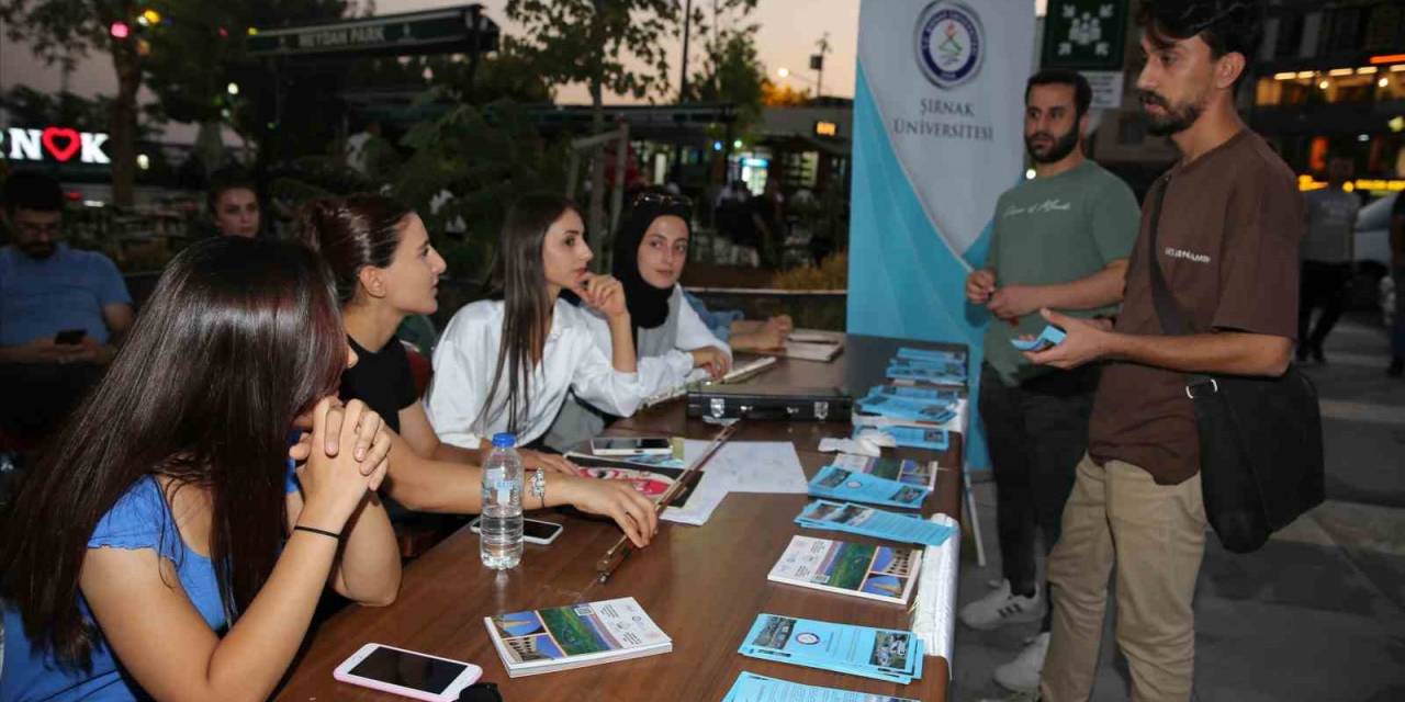 Şırnak Üniversitesi Tanıtım Ve Tercih Günleri Başladı