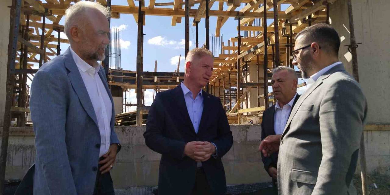 İstanbul Valisi Gül: "kısa Bir Zamanda Kaçak Göçmen Konusu Türkiye’nin Gündeminden Çıkacak"