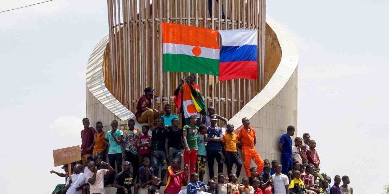 Ecowas’tan Nijer’deki Cunta Yönetimine Askeri Müdahale Tehdidi