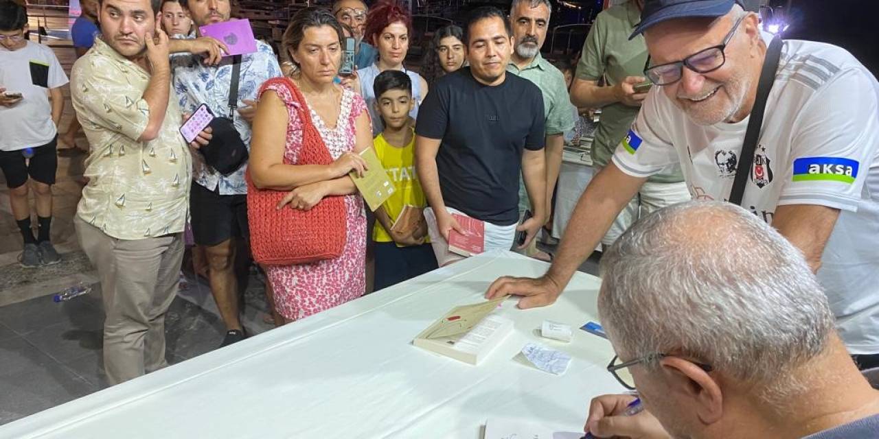 Marmaris Kitap Günleri Devam Ediyor