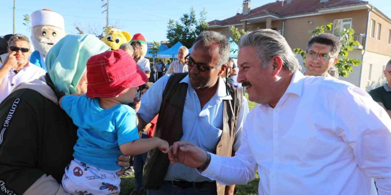 Güzelköy Sakinleri Mahalle Bulıuşması’nda Bir Araya Geldi