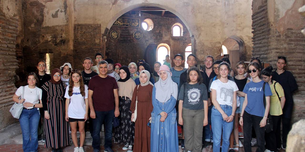 Genç Atölye Gezileri Devam Ediyor