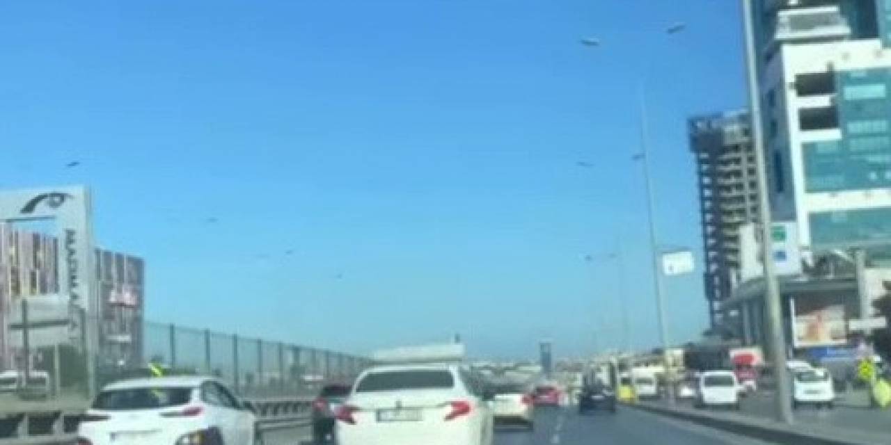 Beylikdüzü’nde Trafiği Tehlikeye Atarak Seyreden Sürücüye Ceza Yağdı
