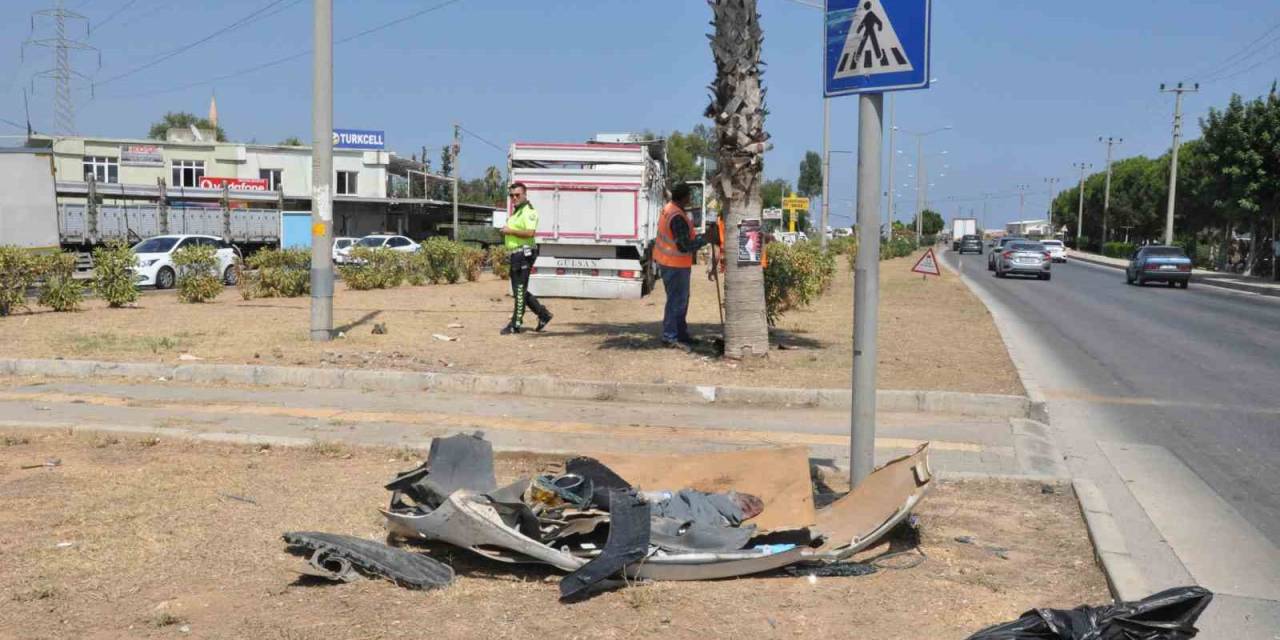 Mersin’de Tır İle Hafif Ticari Araç Çarpıştı: 5 Yaralı