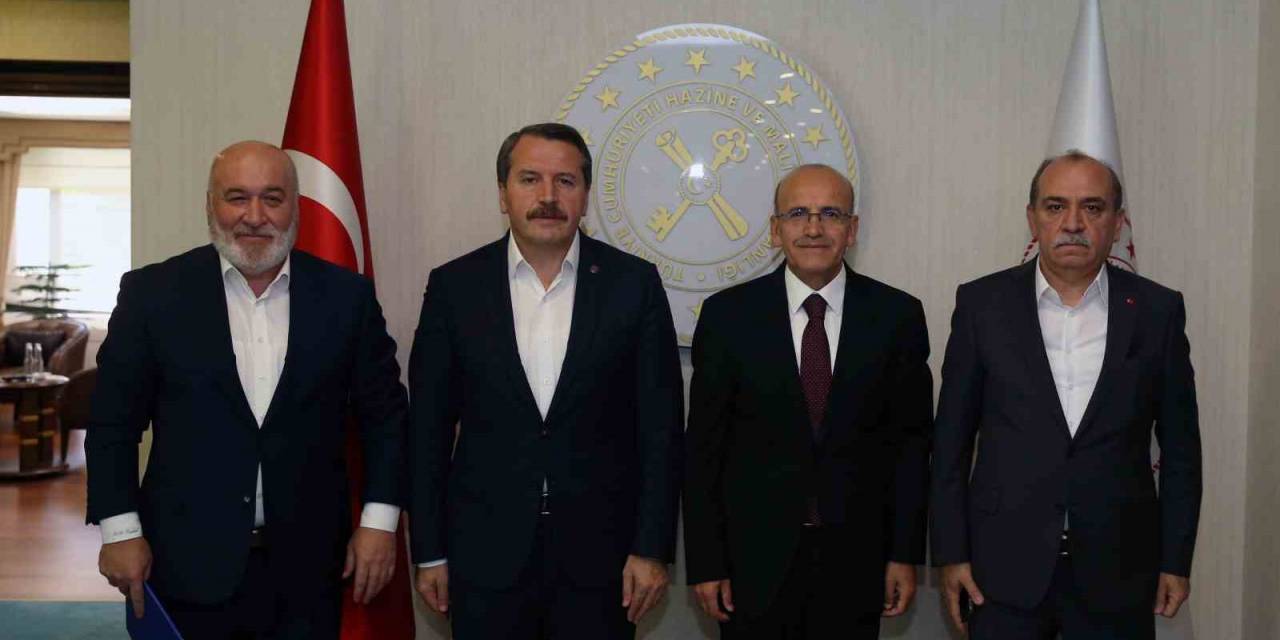 Memur-sen’den Bakan Şimşek’e Ziyaret