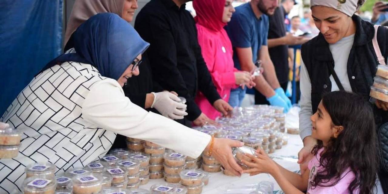 Sancaktepe’de Muharrem Ayı’nda Aşure Bereketi