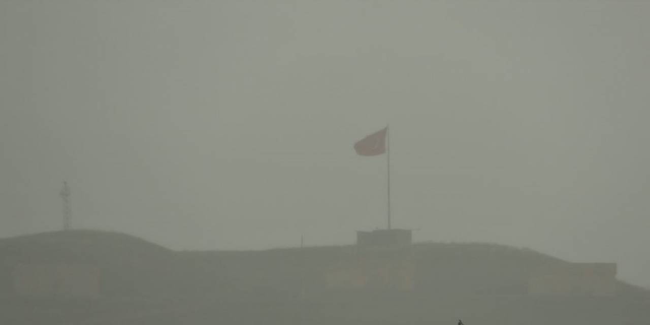 Ardahan’da Sağanak Ve Dolu Etkili Oldu