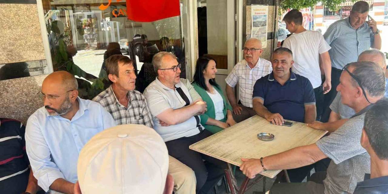 İl Başkanı Yıldırım, Esnaf Ve Halk İle Bir Araya Geldi