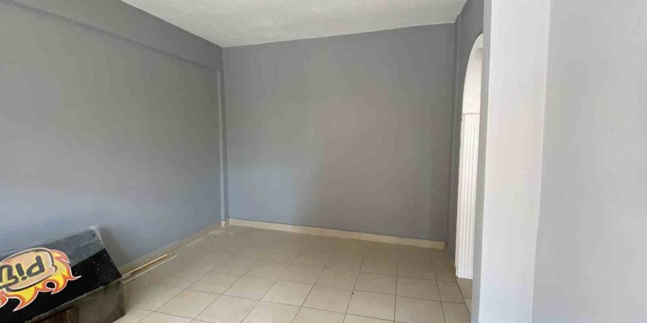 Kira Bedelleri Artınca Dükkanlar Boş Kaldı