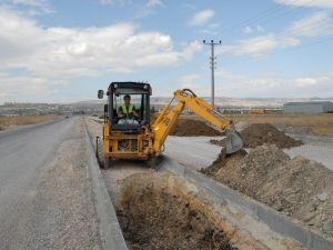 Çorum Belediyesi’nden Hıdırlık Caddesi’ne Son Rötuşlar