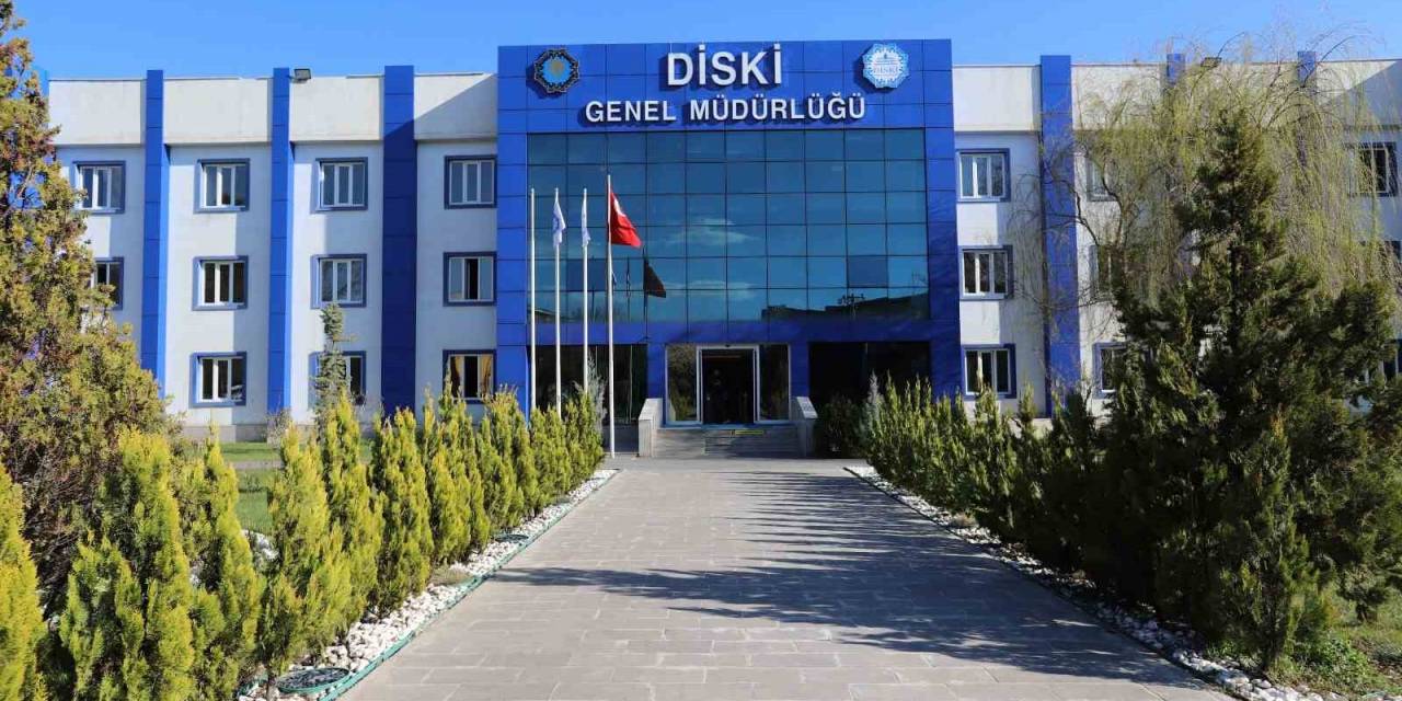 Su Tasarrufu İçin İş Yeri Önü Ve Kaldırımı Hortumla Yıkama 1 Ay Boyunca Yasaklandı