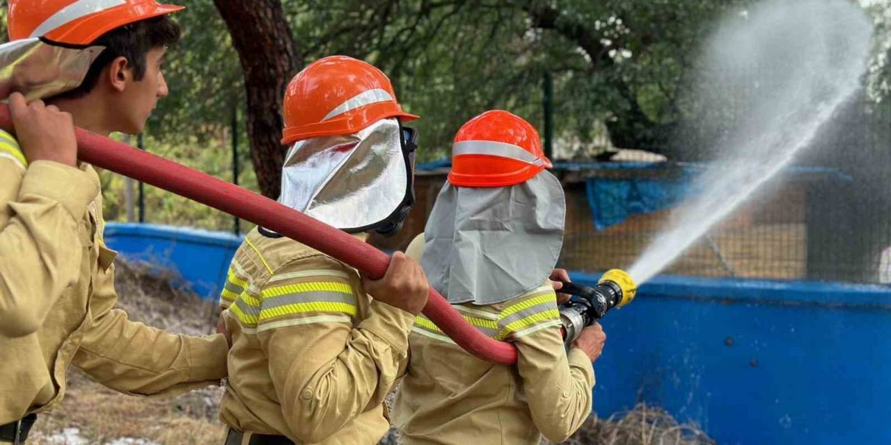 Adalar’da Gerçeğini Aratmayan Yangın Tatbikatı