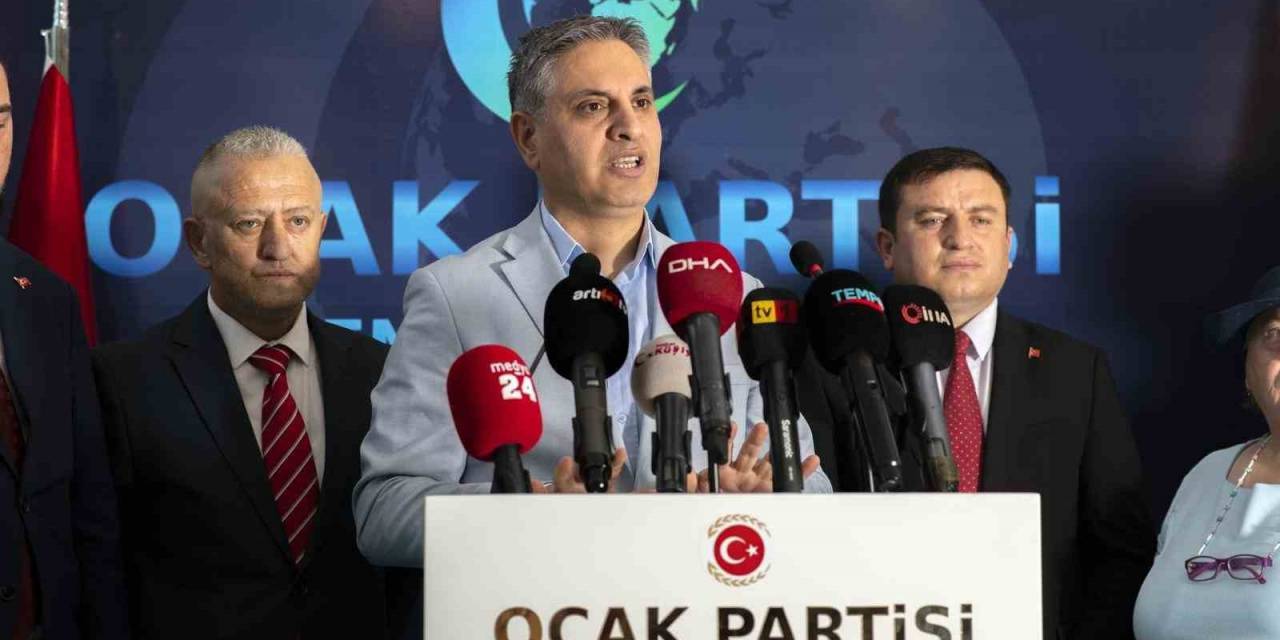 İyi Parti’den İstifa Eden Çankaya İlçe Başkan Yardımcıları, Ocak Partisi’ne Katıldı