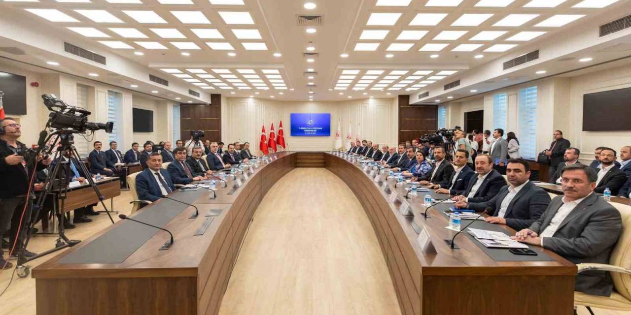 7’nci Dönem Kamu Toplu Sözleşmesi Görüşmeleri İlk Toplantısı Sona Erdi