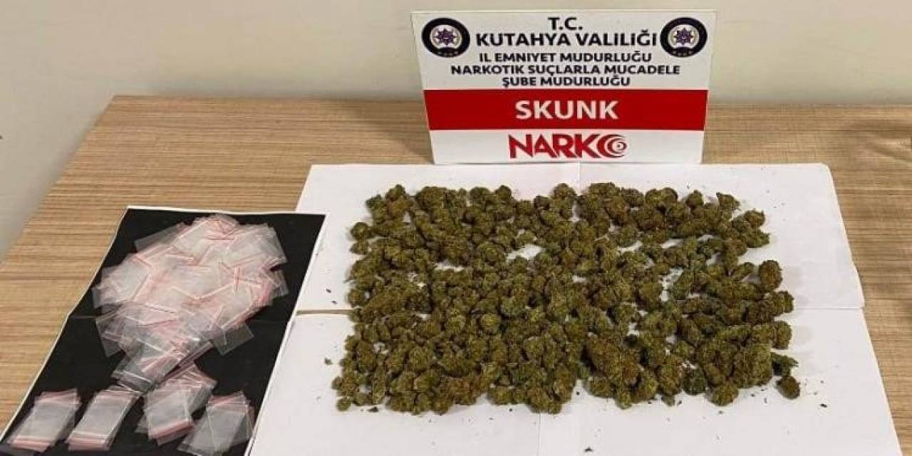 Kütahya’da Bir Araçta 137 Gram Esrar Ele Geçirildi