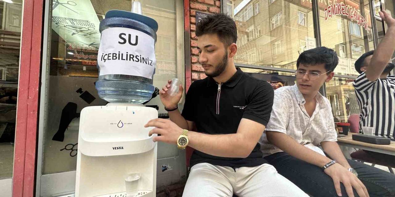 Elazığlı Esnaftan Örnek Davranış