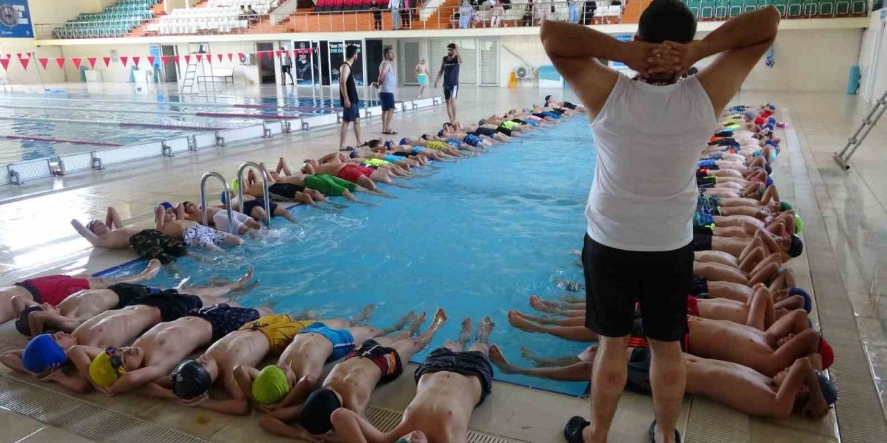 Bingöl’de Yüzme Bilmeyen Kalmayacak