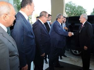 Chp Genel Başkanı Kılıçdaroğlu, Gaziantepli İş Adamlarıyla Görüştü