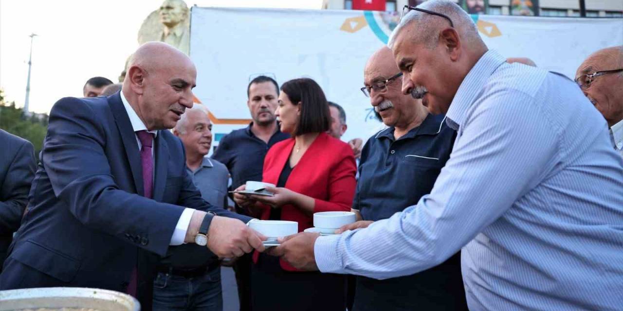 Keçiören’de Muharrem Ayı Dolayısıyla Aşure İkramı Yapıldı