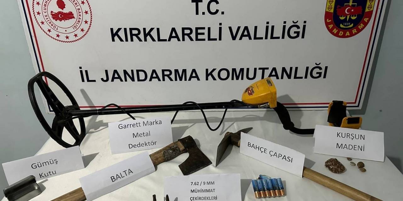 Jandarmadan Kaçak Kazı, Uyuşturucu Ve İçki Operasyonları